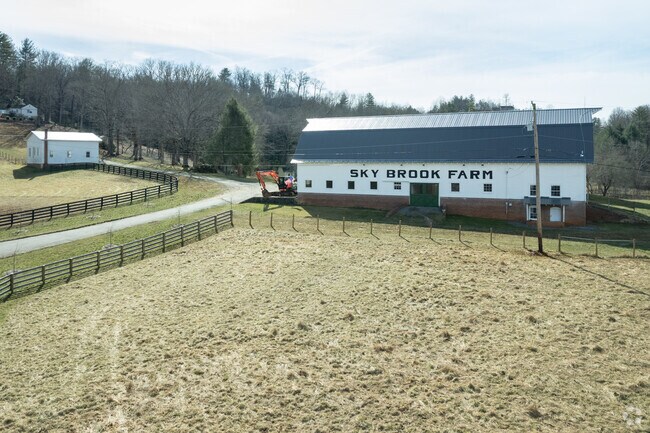Etowah is a community of homes and farms with less than 8,000 people.