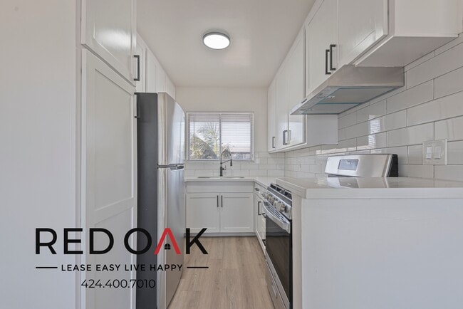 3401 Ocean Park Blvd unit 206, Santa Monica, CA 90405 - photo 2