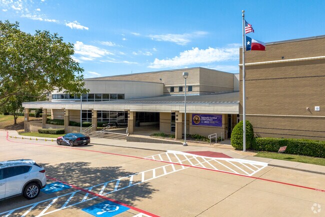 Downing Middle School, located in Bridlewood, receives top marks from Niche.com.