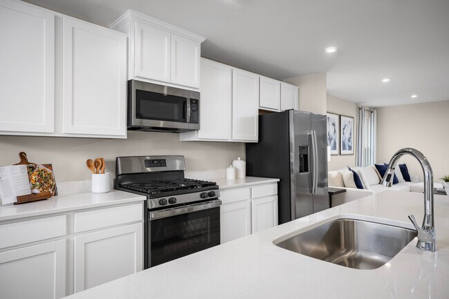 1046 Brick Hill Rd unit 37877256, Orwigsburg, PA 17961 - photo 3