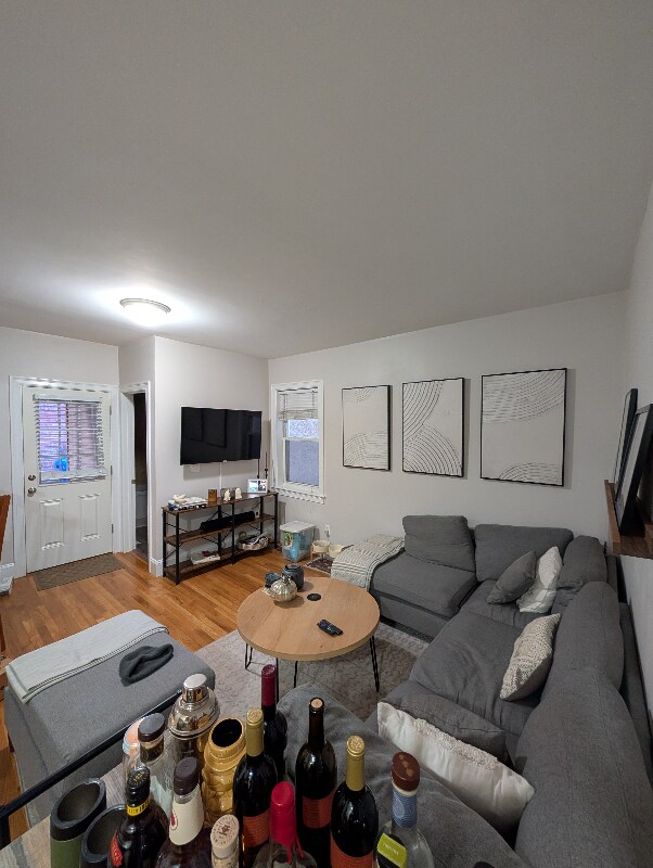 202 W 8th St, Boston, MA 02127 - photo 3