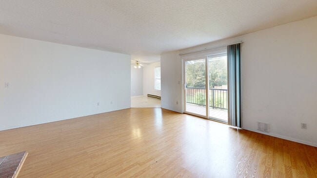 8524 SW Mohawk St unit 8524, Tualatin, OR 97062 - photo 2