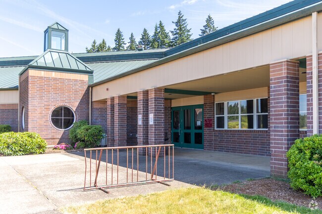 Colton Middle School is a public middle school in Colton Oregon.