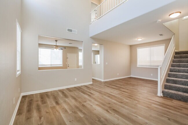 2178 Polynesia Cir, Henderson, NV 89074 - photo 6
