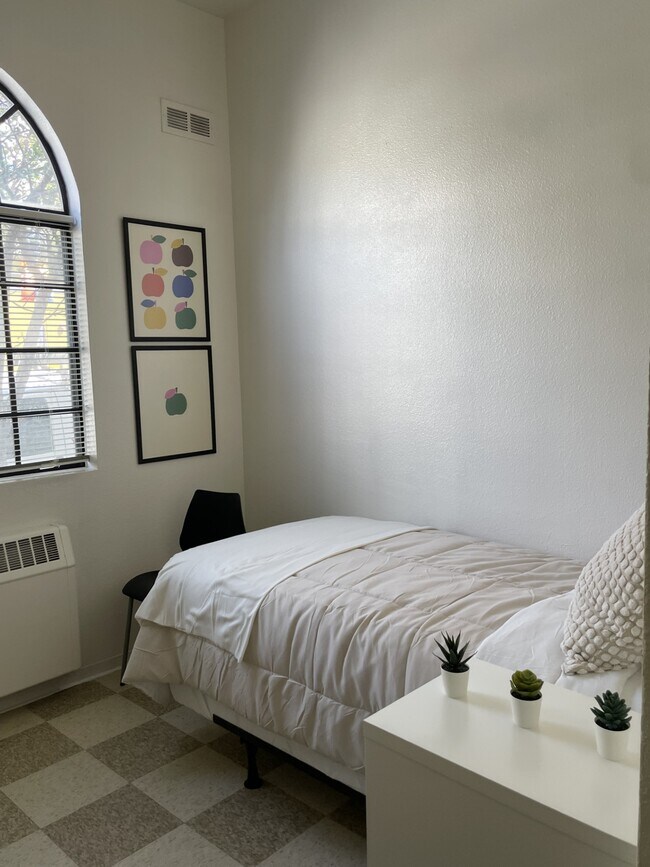 901 F St, San Diego, CA 92101