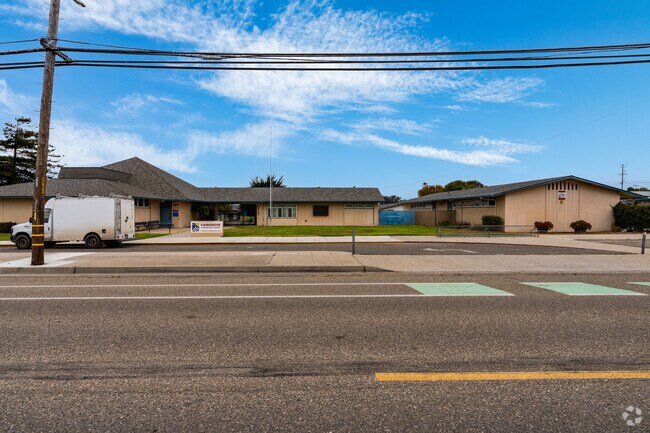 Fairgrove Elementary Serves K - 6th grade levels in San Luis Obispo County.