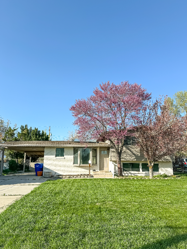 980 Country Hills Dr, Ogden, UT 84403