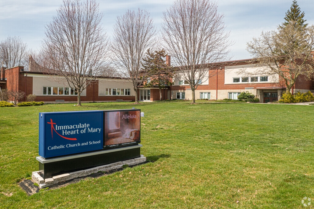 Immaculate Heart of Mary School is a private school in Grand Rapids, Michigan.