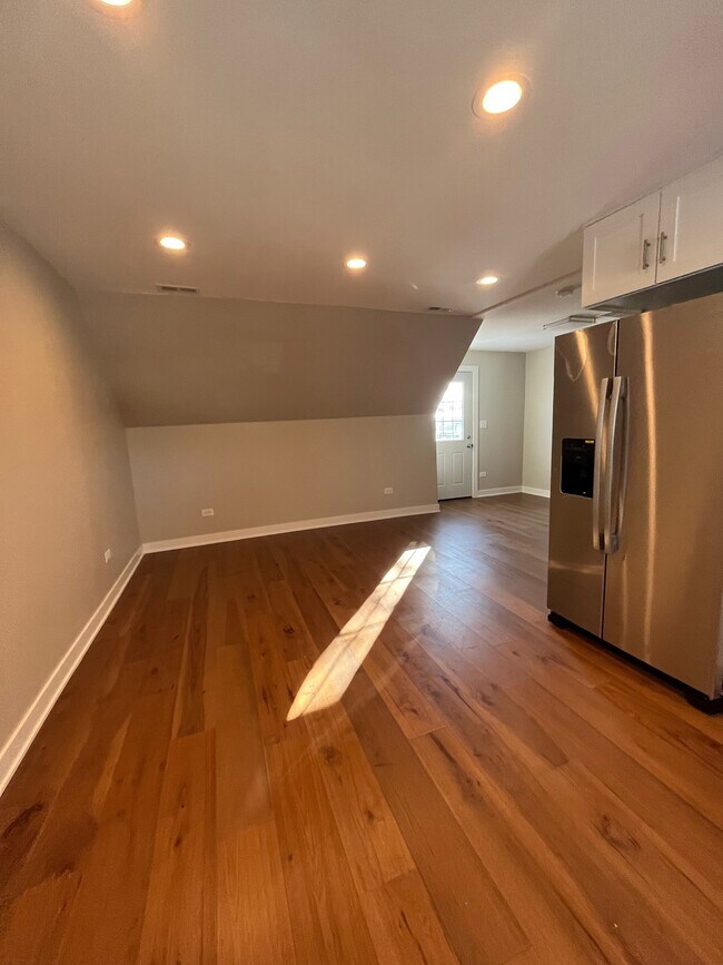 138 N 14th Ave unit B, Melrose Park, IL 60160 - photo 6