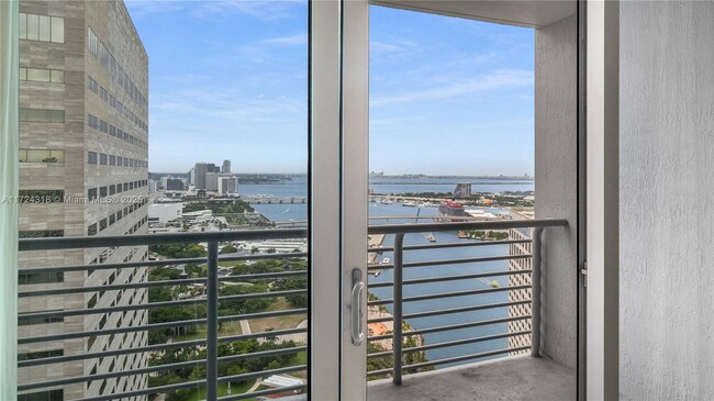 One Miami West Tower unit 4314, Miami, FL 33131 - photo 2