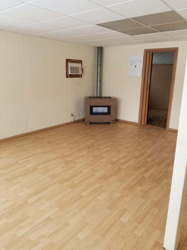 114 3rd Ave W, Culbertson, MT 59218 - photo 6