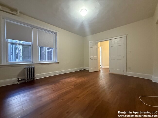 1860 Commonwealth Ave unit 4, Boston, MA 02135 - photo 4