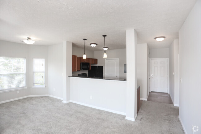 1BR, 1BA - 914 SF - Kitchen