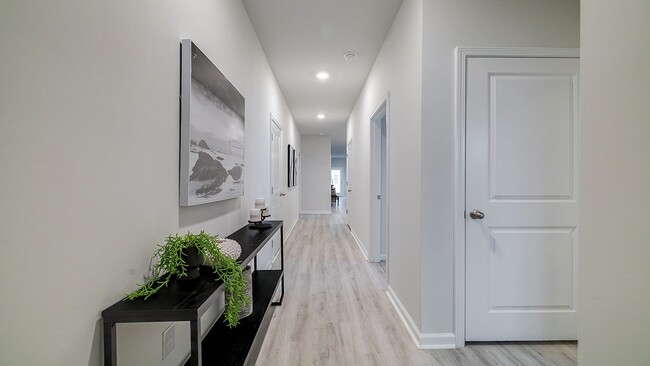 225 Lakeside Dr, Port Wentworth, GA 31407 - photo 2