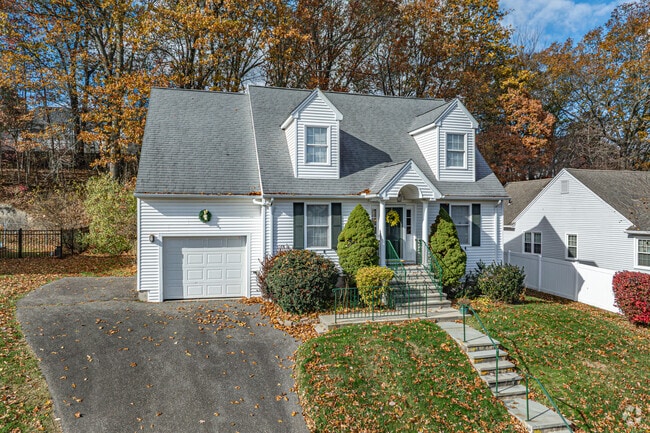 Residents enjoy a mix of architectural styles amid Bunker Hill's hilly residential streets.