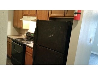 10921 Roger Dr, New Orleans, LA 70127