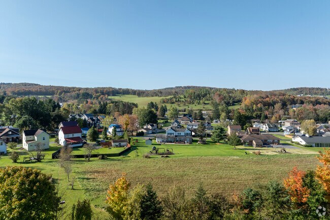 Located in the heart of Somerset County, Paint Township offers residents rural charm.
