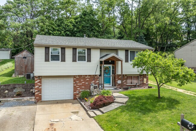 Brick split level homes can be found throughout the North Versailles neighborhood.