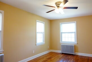 812 Greenwood Cir Unit 6, Takoma Park, MD 20912