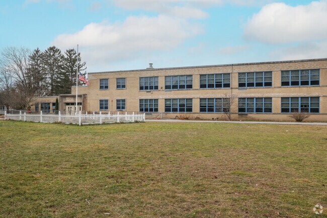 Center Elementary is a public school located in Peabody, MA,