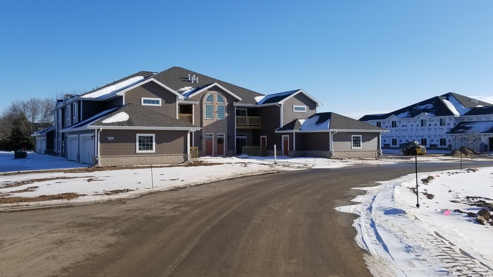 Pendleton Park, Neenah, WI 54956 - photo 1