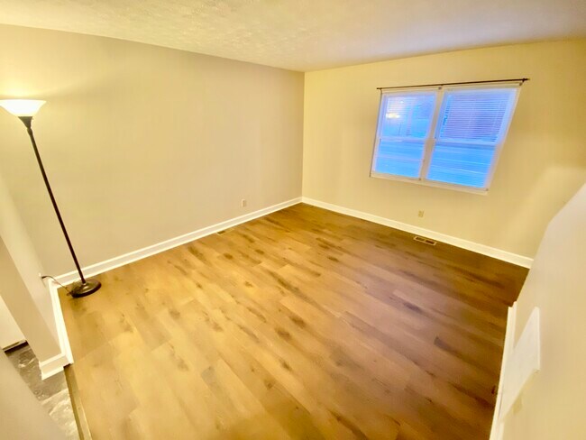 116 Main St unit A, Poca, WV 25159 - photo 5