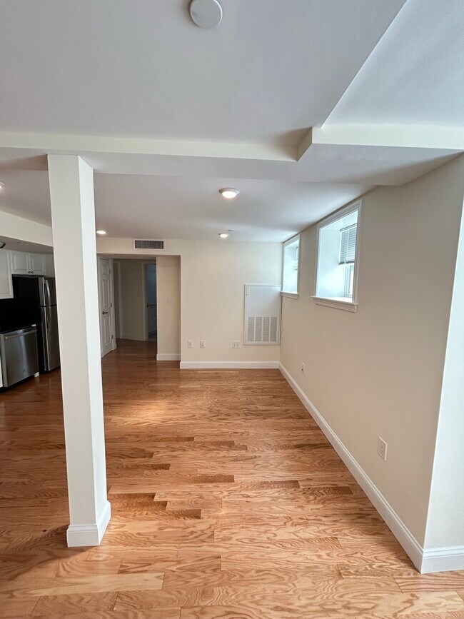 1 Langdon Square unit 21, Cambridge, MA 02138 - photo 6