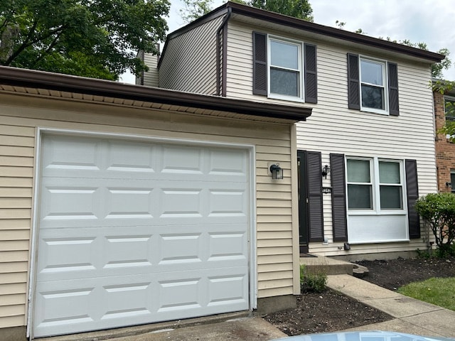 4542 Treeview Ct, Batavia, OH 45103 - photo 2