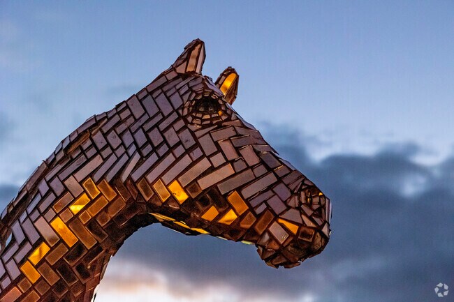 Horse statues in Moreau remind visitors of their proximity to the Saratoga Springs racetrack.