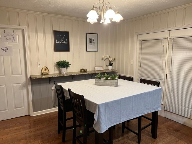 Shared Dining Room