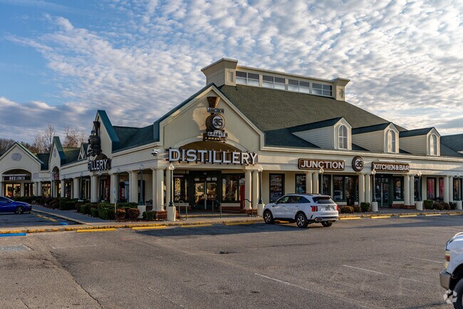 Seymour residents have easy access to one of the area's hottest shopping and dining spots: Tanger Outlets.