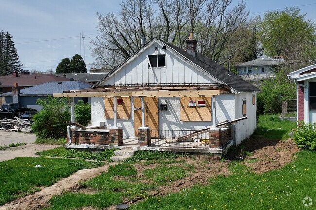 Homes with good bones are ready to be renovated in the Miami Chapel neighborhood.