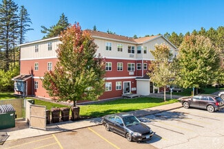 2020 14th St, Cloquet, MN 55720