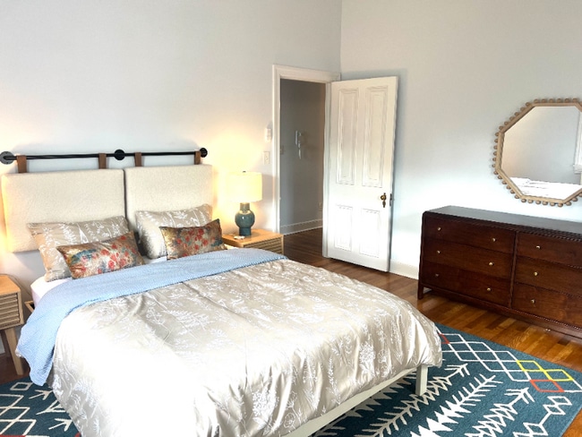 250 E Market St unit 3, Bethlehem, PA 18018 - photo 2