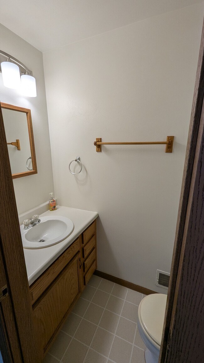 124 Duquesne Blvd, New Kensington, PA 15068 - photo 6