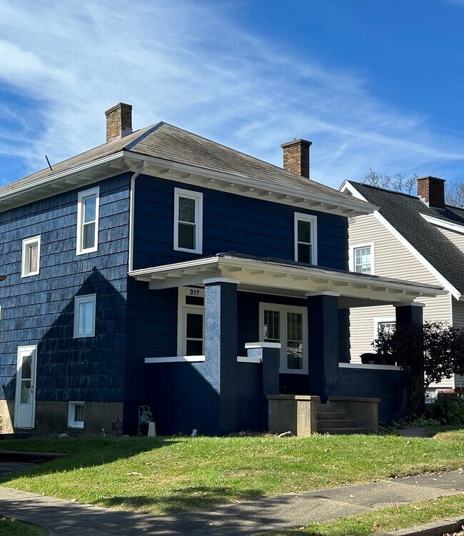 317 N High St unit 1, New Lexington, OH 43764 - photo 2