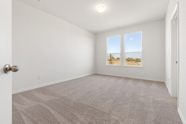 10041 Jagger Ave, San Antonio, TX 78232 - photo 3