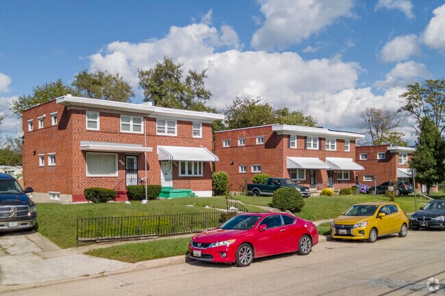 Duplexes are an available home option in Cylburn.