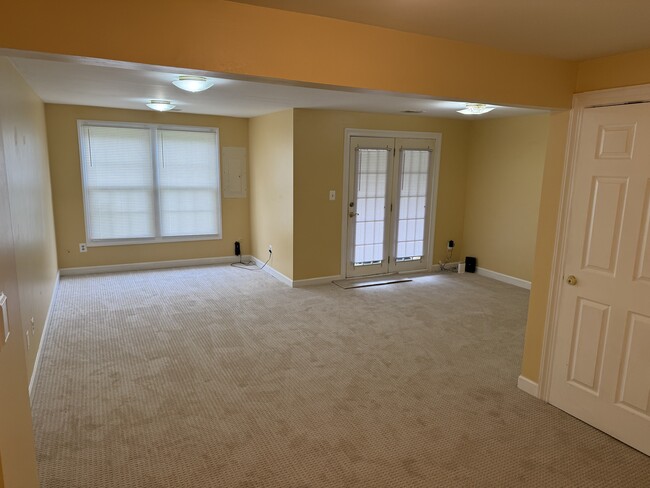 21178 Hedgerow Terrace, Ashburn, VA 20147 - photo 2
