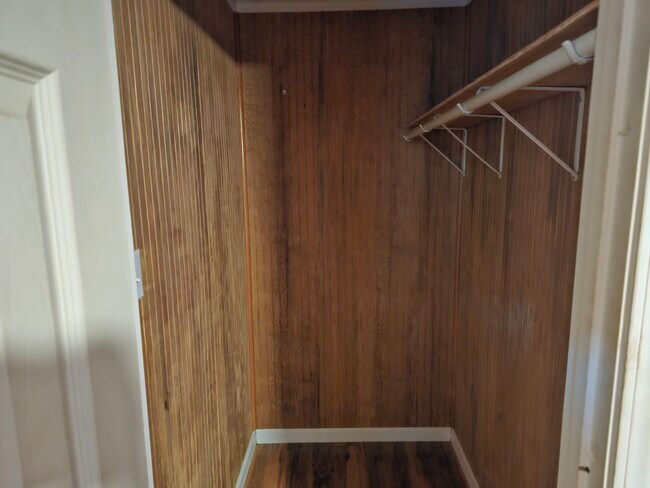 walk in closet