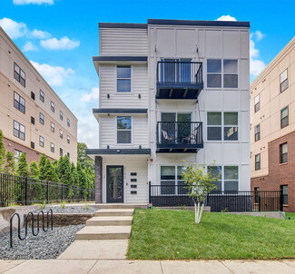 2132 Grand Ave, Saint Paul, MN 55105