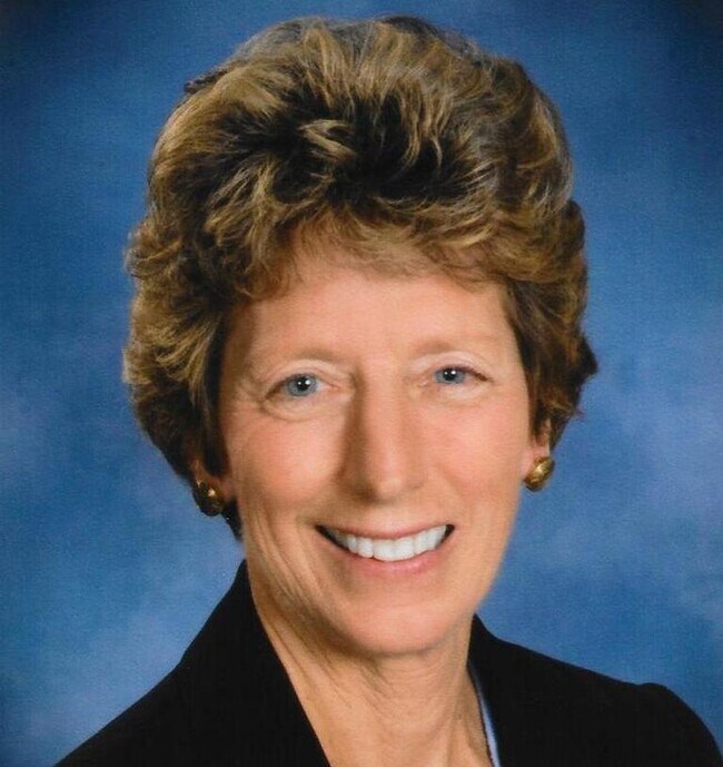 LINDA LARKEY