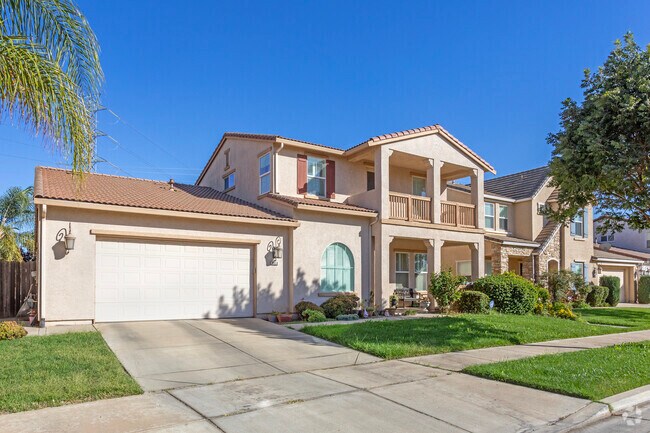 Bellevue Ranch features many homes with Mediterranean accents.