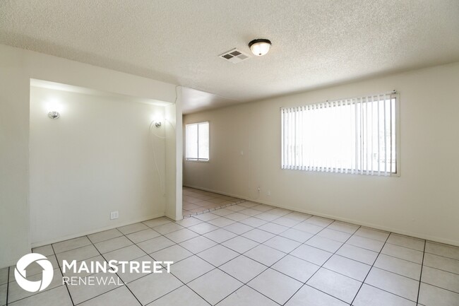2027 W Chambers St, Phoenix, AZ 85041 - photo 5