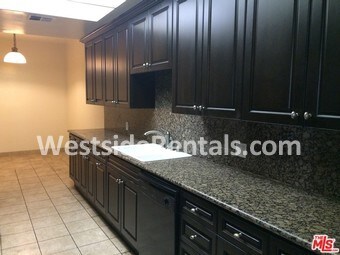 430 N Maple Dr unit 1, Beverly Hills, CA 90210 - photo 2