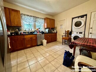 17 Stratton Terrace Unit 3, Waltham, MA 02453