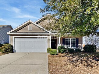 1140 Moss Grove Dr, Moncks Corner, SC 29461