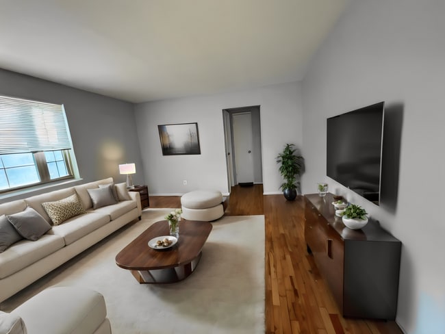 Murray Hill Gardens: Your Perfect Home Awaits!, New Providence, NJ 07974 - photo 7