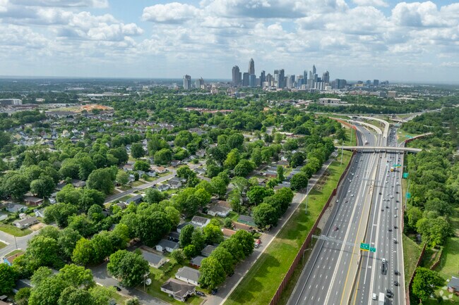 Genesis Park is a small neighborhood close to all Charlotte offers.