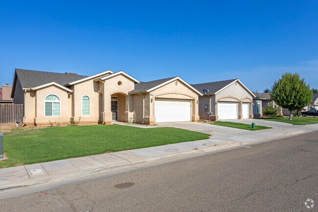 New Traditional homes have been built in several areas of Highway City.